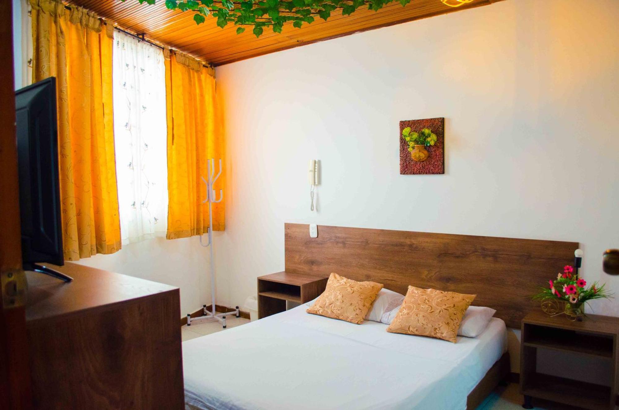 Hotel Elimar Girardot Exterior foto